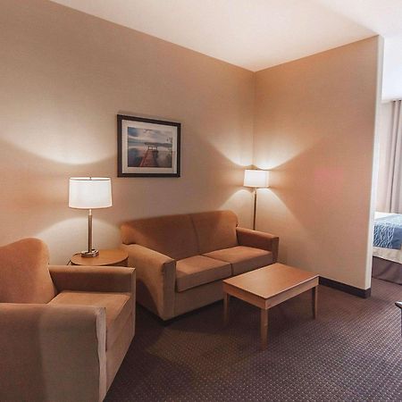 Comfort Inn & Suites Bonnyville Eksteriør billede