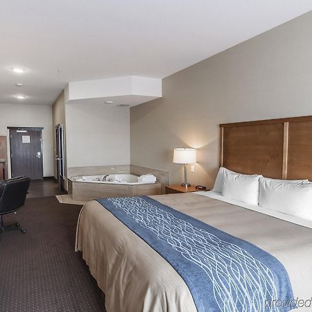 Comfort Inn & Suites Bonnyville Eksteriør billede