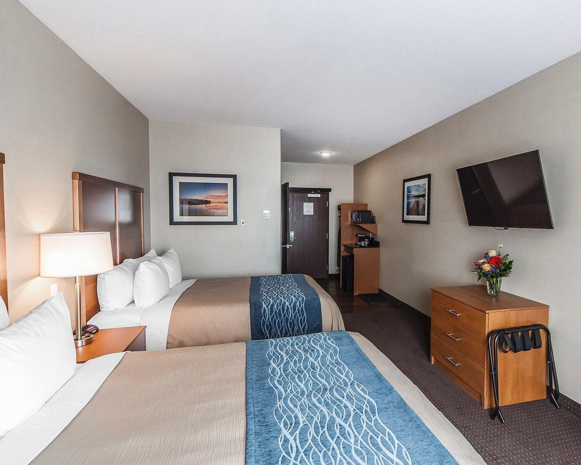 Comfort Inn & Suites Bonnyville Eksteriør billede