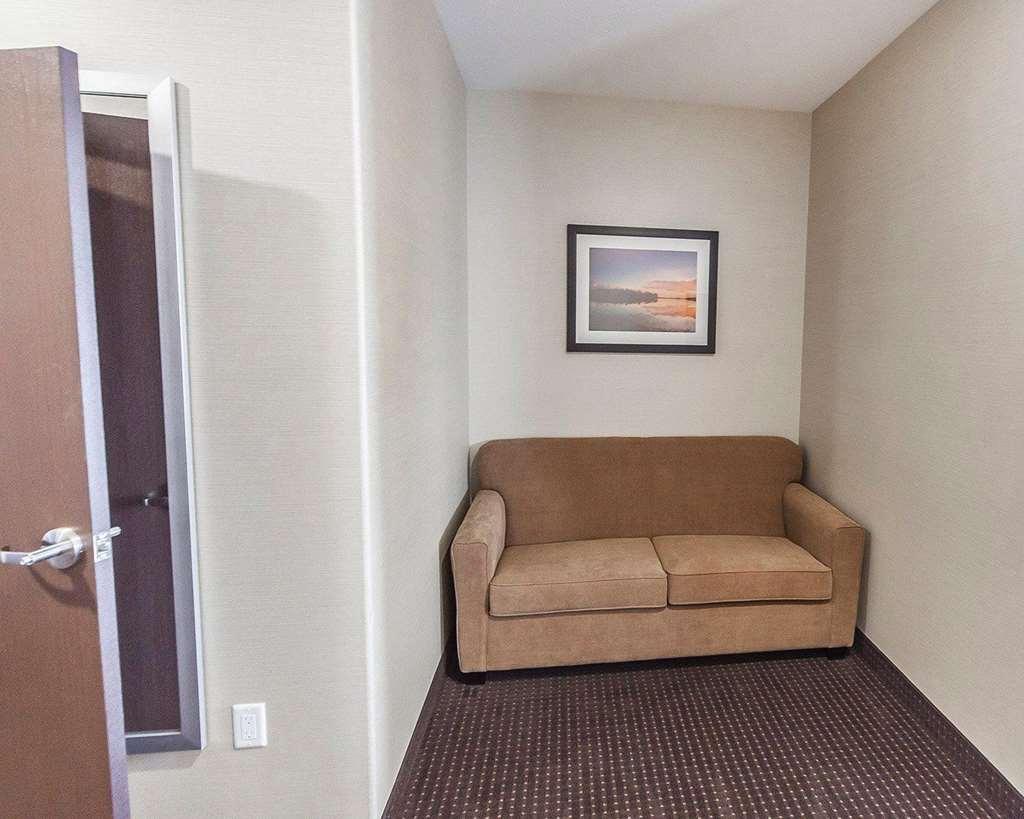 Comfort Inn & Suites Bonnyville Værelse billede