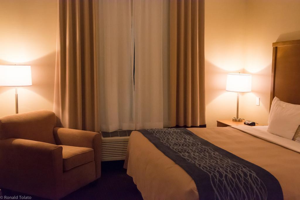 Comfort Inn & Suites Bonnyville Eksteriør billede