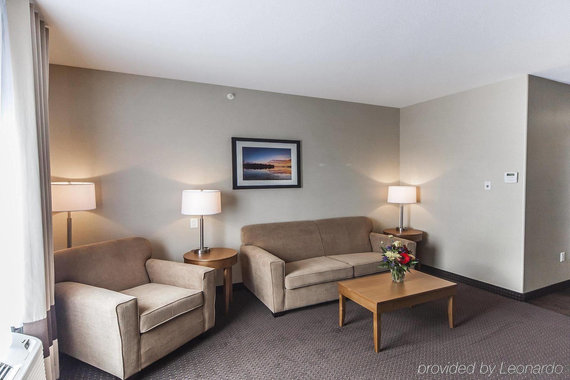 Comfort Inn & Suites Bonnyville Eksteriør billede